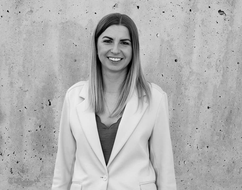 ITOGETHER - LENA HIRCHE